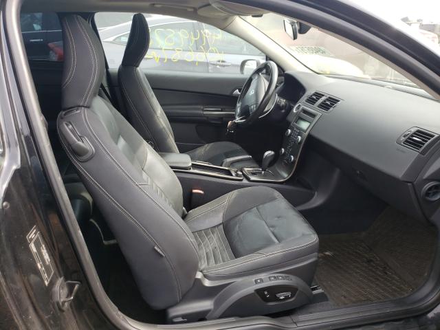 2011 VOLVO C30 T5 YV1672MK2B2233327