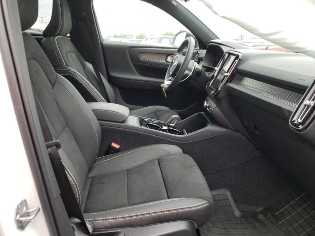 2021 VOLVO XC40 T5 R- YV4162UM6M2494786