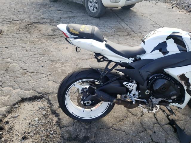 2014 SUZUKI GSX-R1000 JS1GT78A0E2102092