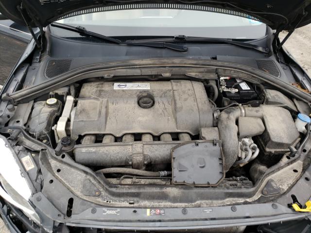 2015 VOLVO XC60 3.2 P YV4940RC7F2609914