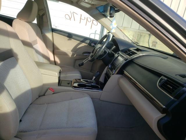  TOYOTA CAMRY 2012 Зеленый