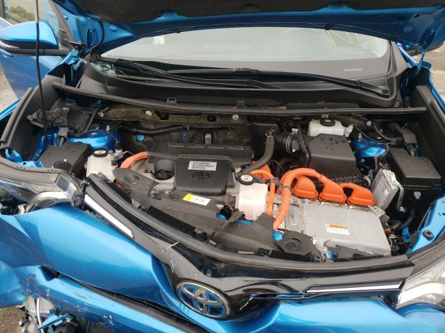 2018 TOYOTA RAV4 HV LE JTMRJREV0JD192690