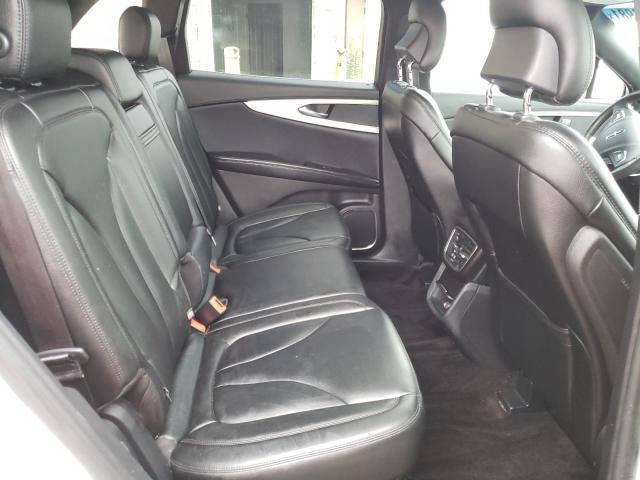 2016 LINCOLN MKX PREMIE 2LMTJ6JR8GBL20511