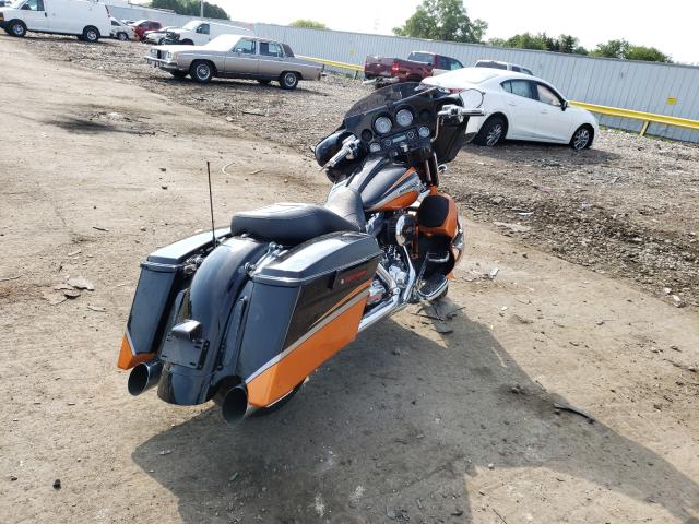2011 HARLEY-DAVIDSON FLHXSE2 1HD1PZ838BB951670