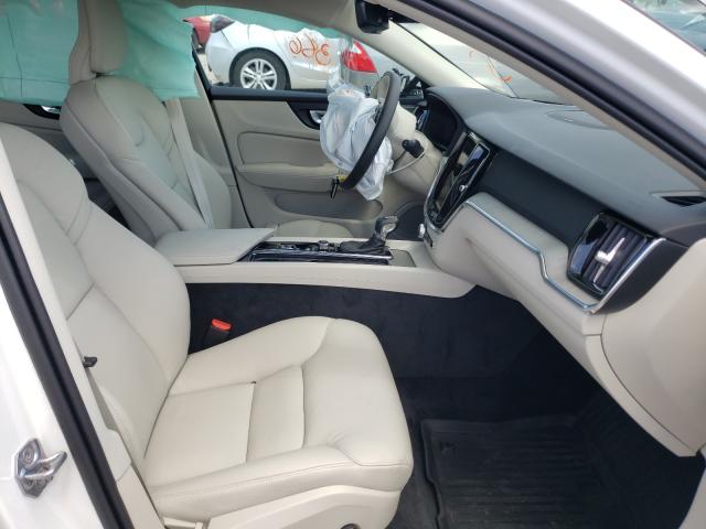 2021 VOLVO V60 CROSS YV4102WK8M1076927