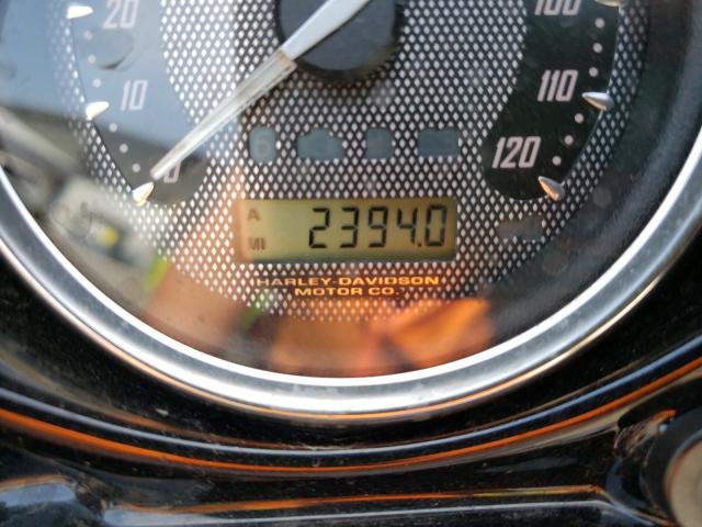 2011 HARLEY-DAVIDSON FLHXSE2 1HD1PZ838BB951670