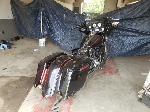 2010 HARLEY-DAVIDSON FLHX 1HD1KB414AB607844