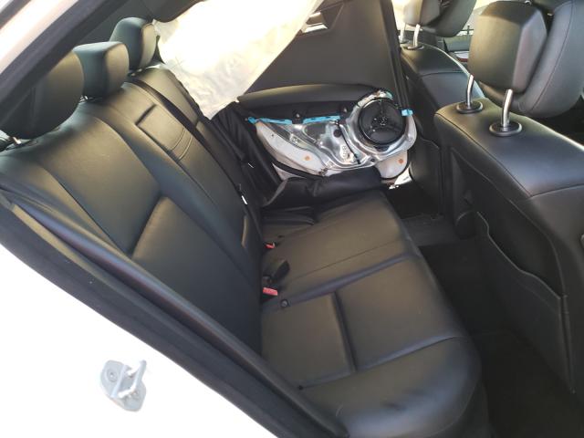2011 MERCEDES-BENZ C CLASS WDDGF5EB8BR135915
