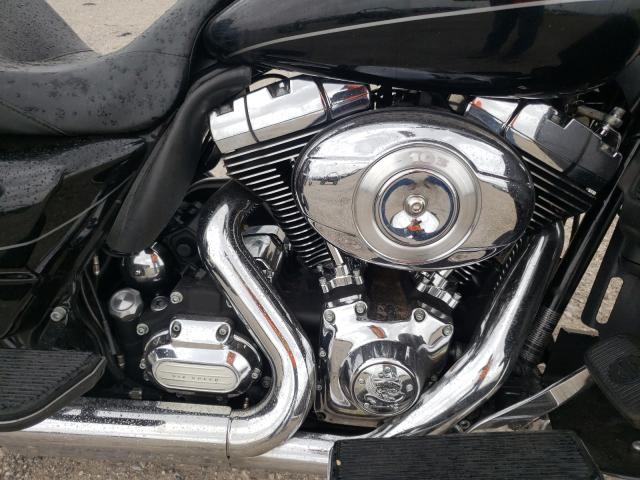 2011 HARLEY-DAVIDSON FLHTK 1HD1KEM16BB668406