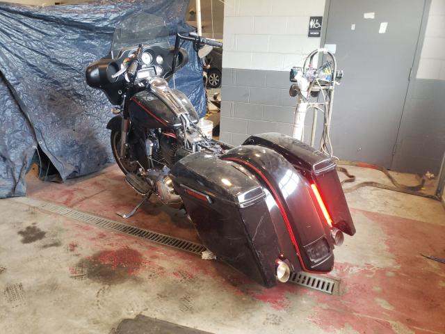 2010 HARLEY-DAVIDSON FLHX 1HD1KB414AB607844