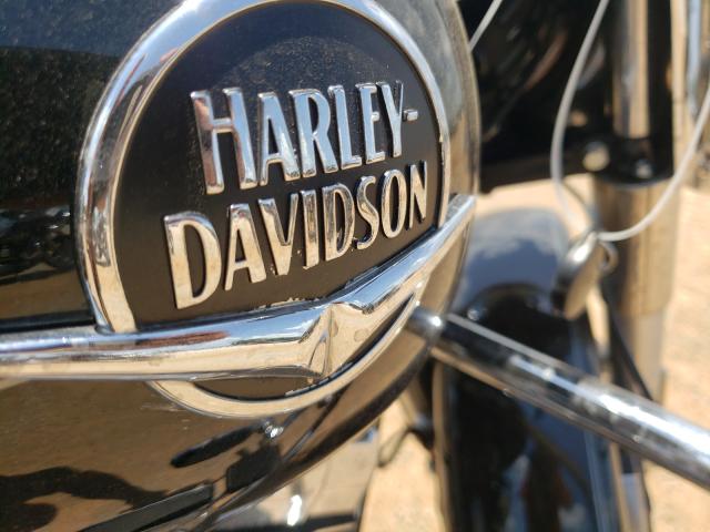 2010 HARLEY-DAVIDSON FLHRC 1HD1FR415AB647007