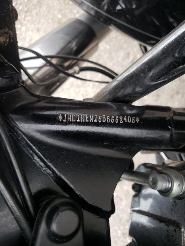 2011 HARLEY-DAVIDSON FLHTK 1HD1KEM16BB668406