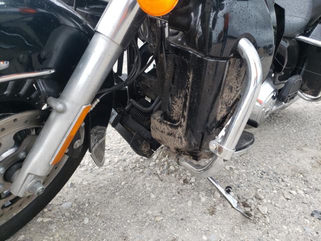 2011 HARLEY-DAVIDSON FLHTK 1HD1KEM16BB668406