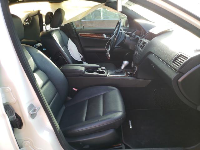 2011 MERCEDES-BENZ C CLASS WDDGF5EB8BR135915