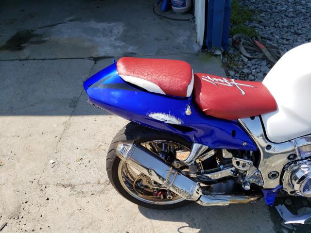 2005 SUZUKI GSX1300 RK JS1GW71A152104290