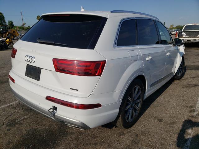 VIN WA1LHAF70JD045797 2018 Audi Q7, Premium Plus no.4