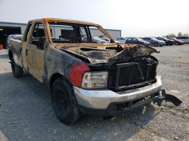 Salvage cars for sale from Copart Chambersburg, PA: 2000 Ford F250 Super