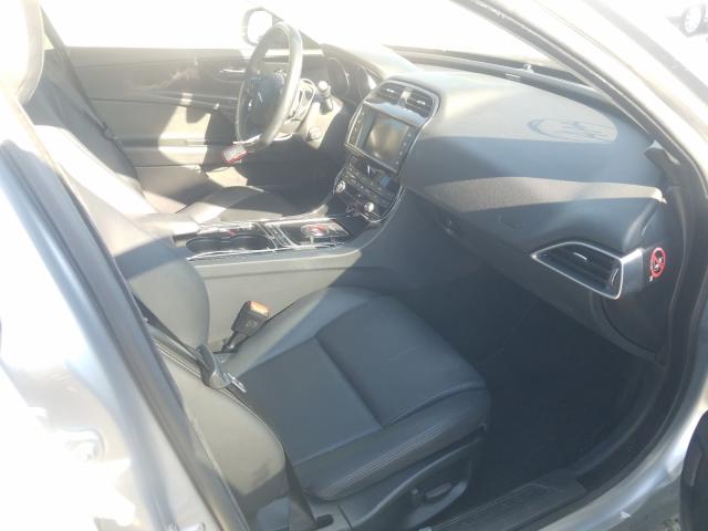 2017 JAGUAR XE SAJAR4BG4HA965382