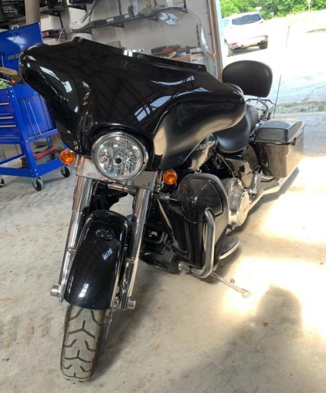 2013 HARLEY-DAVIDSON FLHX STREE 1HD1KBM15DB624205