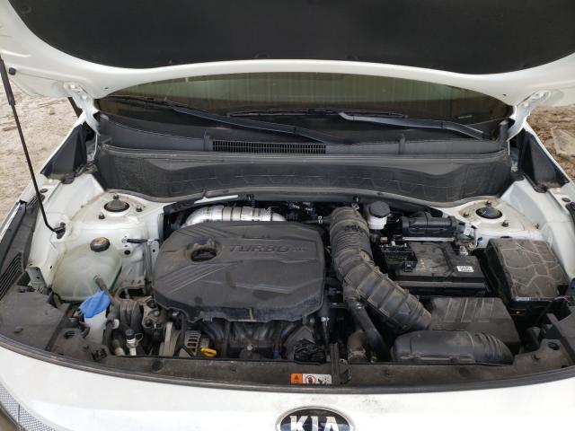 2021 KIA SELTOS SX KNDETCA22M7057926