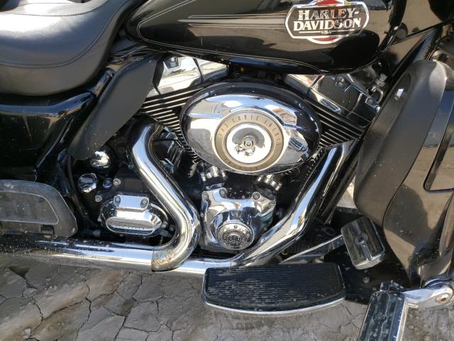 2010 HARLEY-DAVIDSON FLHTCUTG 1HD1MAM15AB852172