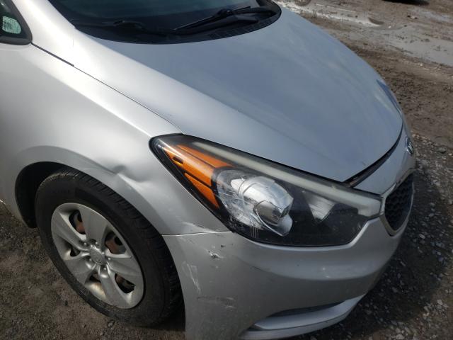 2015 KIA UK KNAFK4A69F5404194