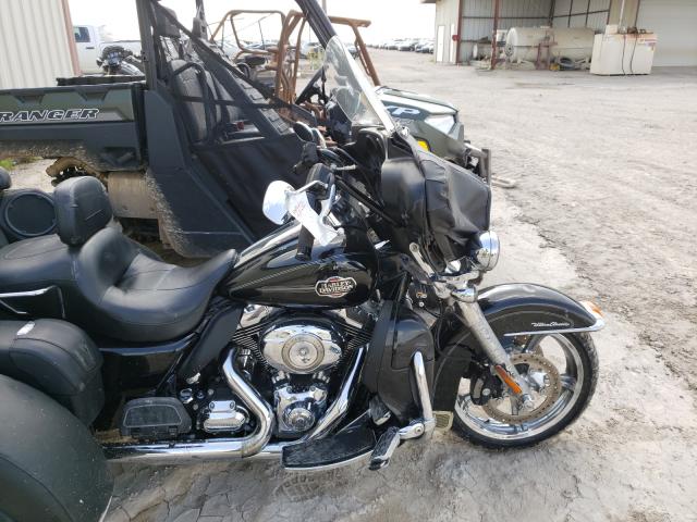 2010 HARLEY-DAVIDSON FLHTCUTG 1HD1MAM15AB852172