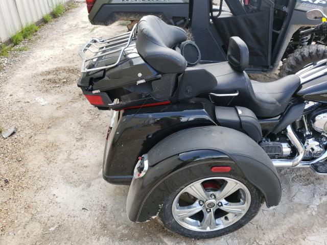 2010 HARLEY-DAVIDSON FLHTCUTG 1HD1MAM15AB852172
