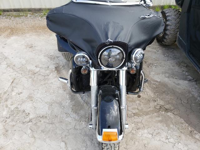 2010 HARLEY-DAVIDSON FLHTCUTG 1HD1MAM15AB852172