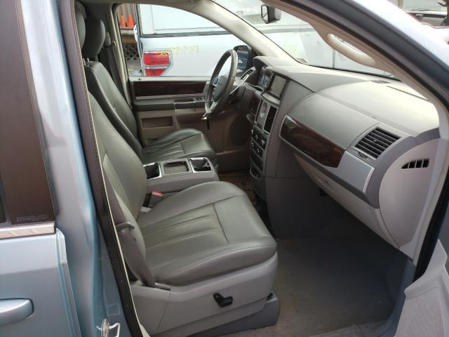 2010 CHRYSLER T&C TOURIN 2A4RR5D16AR241172