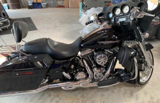 2013 HARLEY-DAVIDSON FLHX STREE 1HD1KBM15DB624205