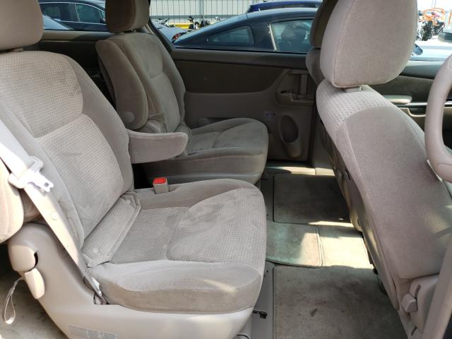 2010 TOYOTA SIENNA CE 5TDKK4CC1AS302542