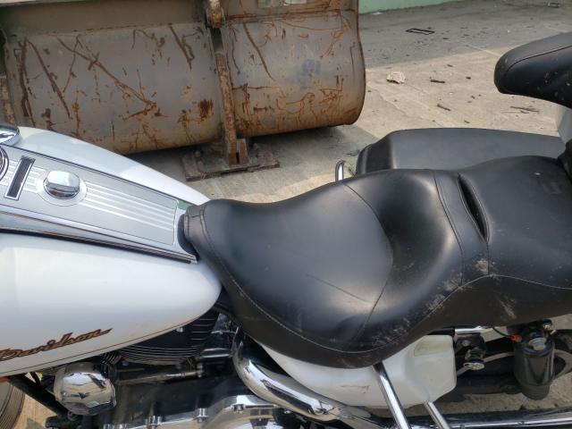 2008 HARLEY-DAVIDSON FLHR 1HD1FB4198Y613330