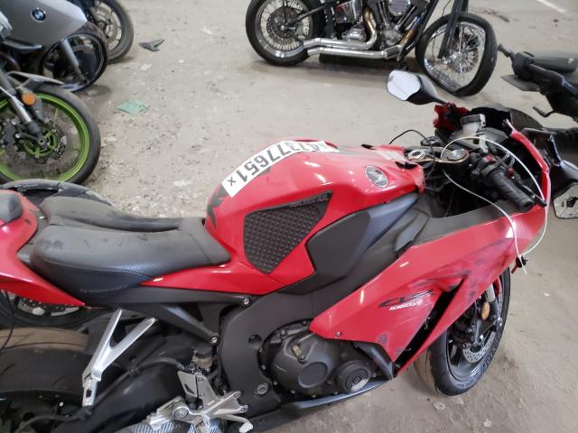 2015 HONDA CBR1000 RR JH2SC5953FK700174
