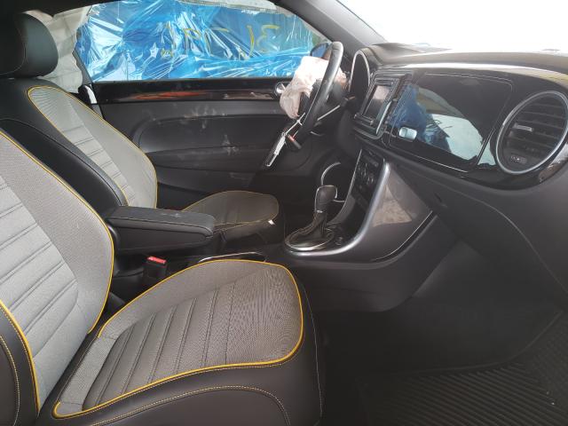 2018 VOLKSWAGEN BEETLE DUN 3VWSD7AT9JM712890
