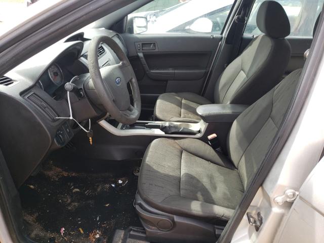 1FAHP3FN5AW209435 Ford Focus Se 2010. Фото: 4