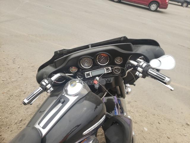 2010 HARLEY-DAVIDSON FLHTK 1HD1KEM10AB643712