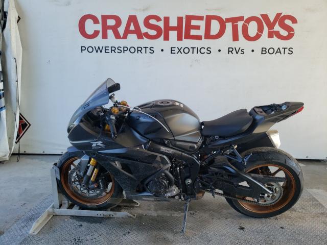 2021 SUZUKI GSX-R1000 JS1DM11H3M7100021