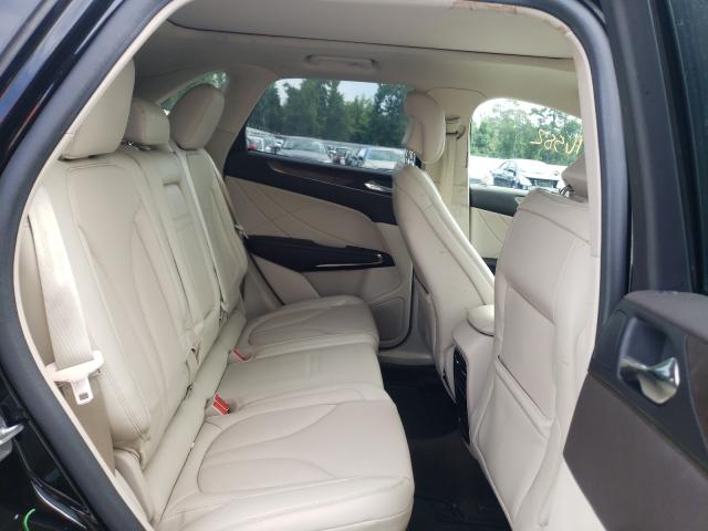 2019 LINCOLN MKC RESERV 5LMCJ3C98KUL13176