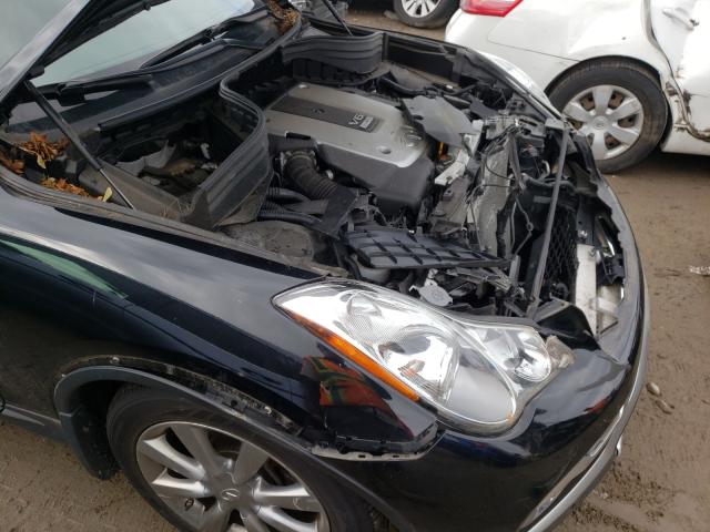 2017 INFINITI QX50 JN1BJ0RR9HM413923