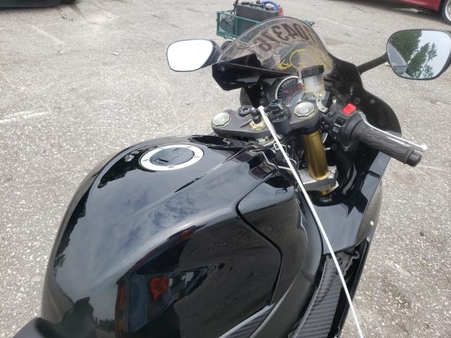 2011 SUZUKI GSX750 JS1GR7MA2B2104412