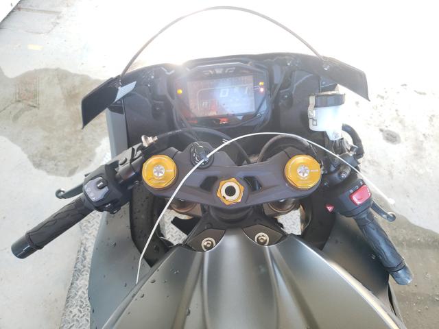 2021 SUZUKI GSX-R1000 JS1DM11H3M7100021