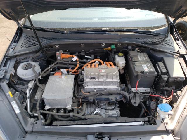 2017 VOLKSWAGEN E-GOLF SE WVWKR7AU0HW950862
