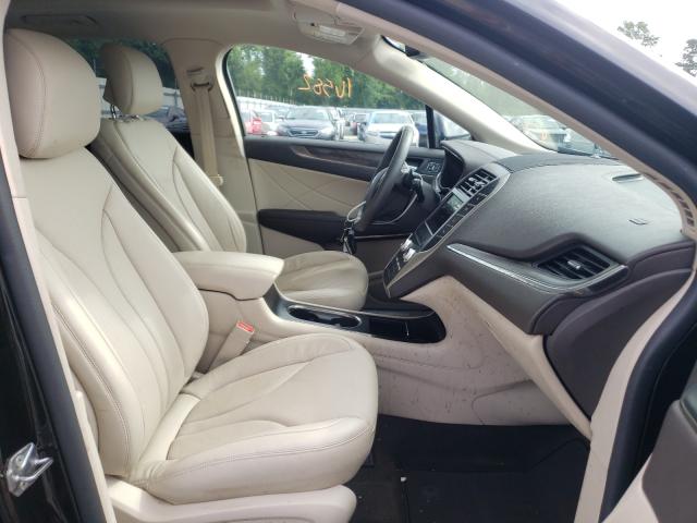 2019 LINCOLN MKC RESERV 5LMCJ3C98KUL13176