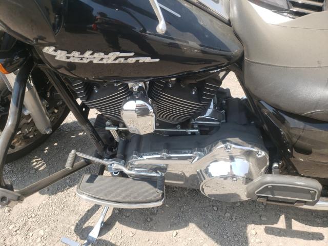 2011 HARLEY-DAVIDSON FLHTC 1HD1FF411BB677623