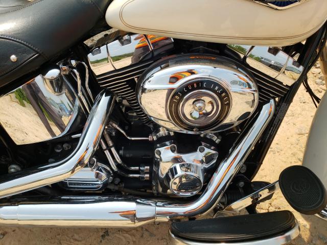 2015 HARLEY-DAVIDSON FLSTC HERI 1HD1BWV16FB018727