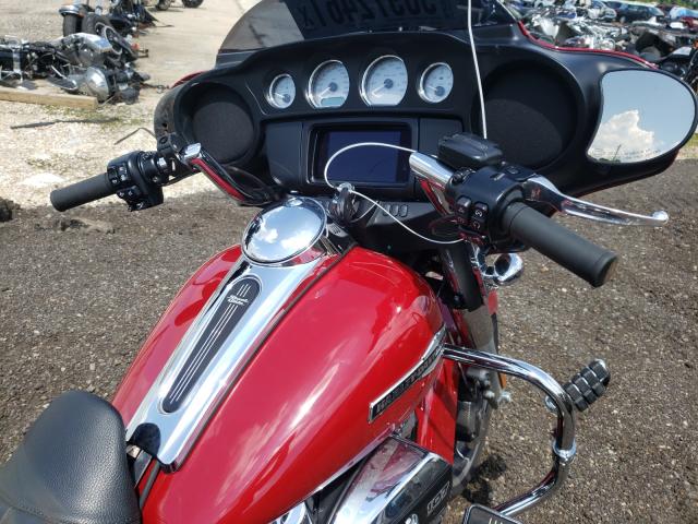 2021 HARLEY-DAVIDSON FLHX 1HD1KBC17MB611103