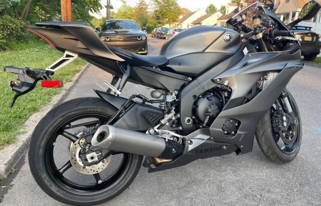 2018 YAMAHA YZFR6 JYARJ28E9JA002756