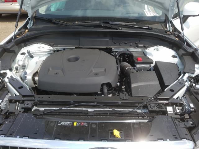 2021 VOLVO XC60 T5 IN YV4102RL8M1803682