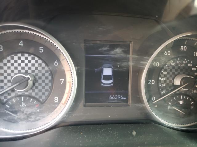  HYUNDAI ELANTRA 2019 Серебристый